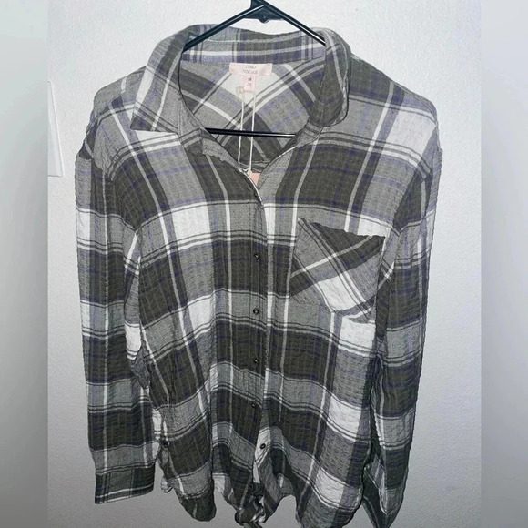 NWT Como Vintage long sleeve plaid flannel blouse size Medium - Picture 2 of 5